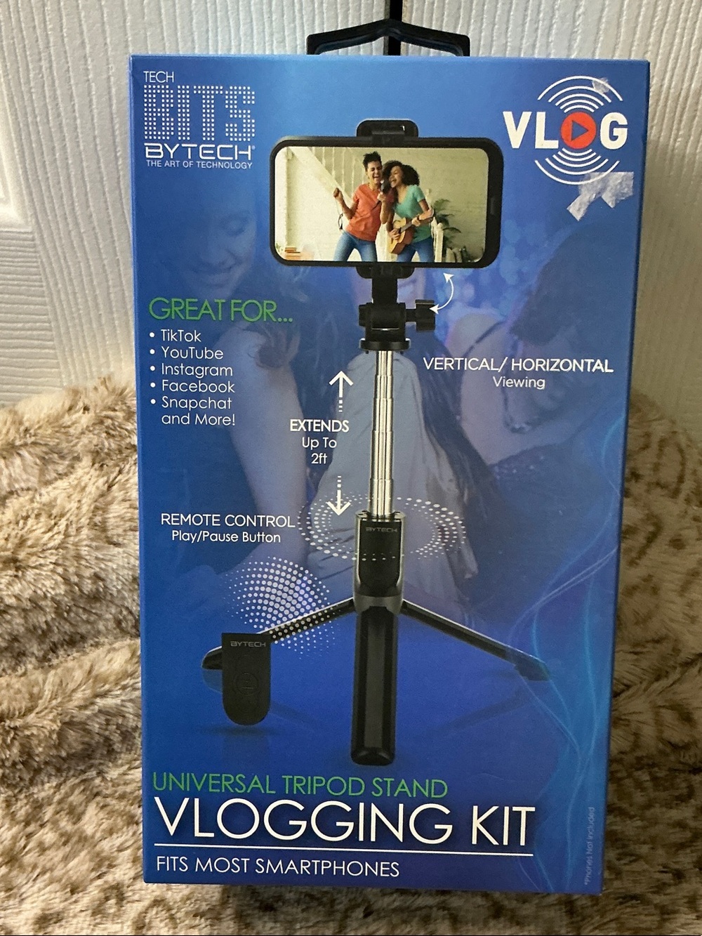 Bytech Vlogging Kit Universal Tripod Stand - Black - Picture 5 of 5